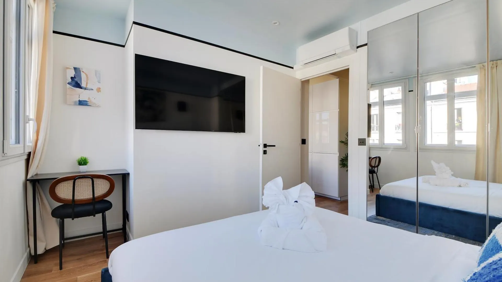 Pick A Flat'S Apartments In Daumesnil - Avenue Du General Bizot Paris Fransa