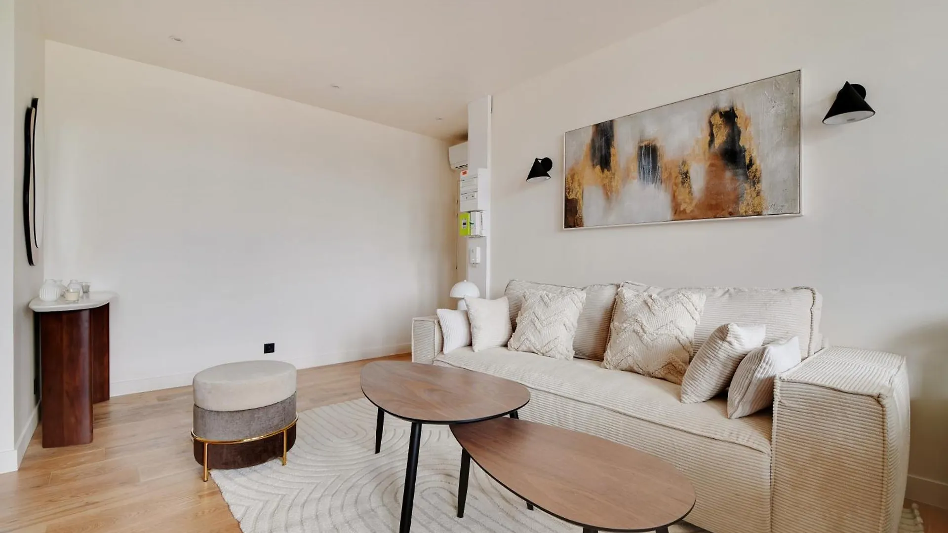 Pick A Flat'S Apartments In Daumesnil - Avenue Du General Bizot Paris